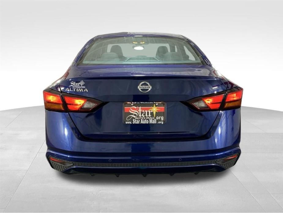 used 2021 Nissan Altima car, priced at $15,555