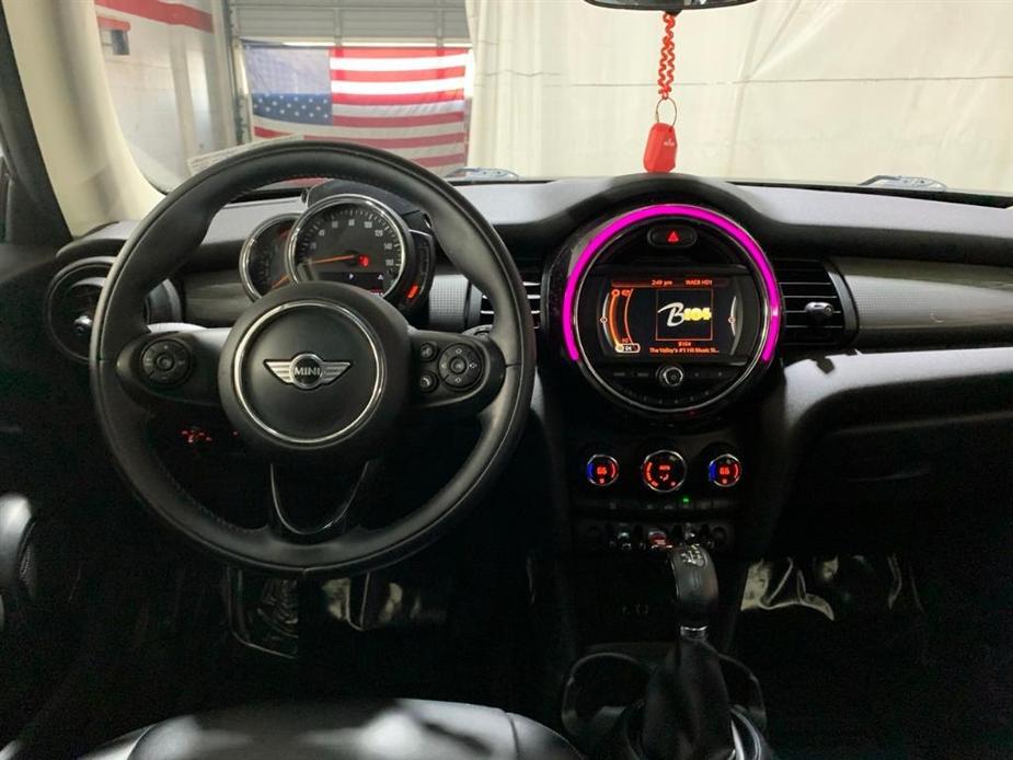 used 2018 MINI Hardtop car, priced at $11,977