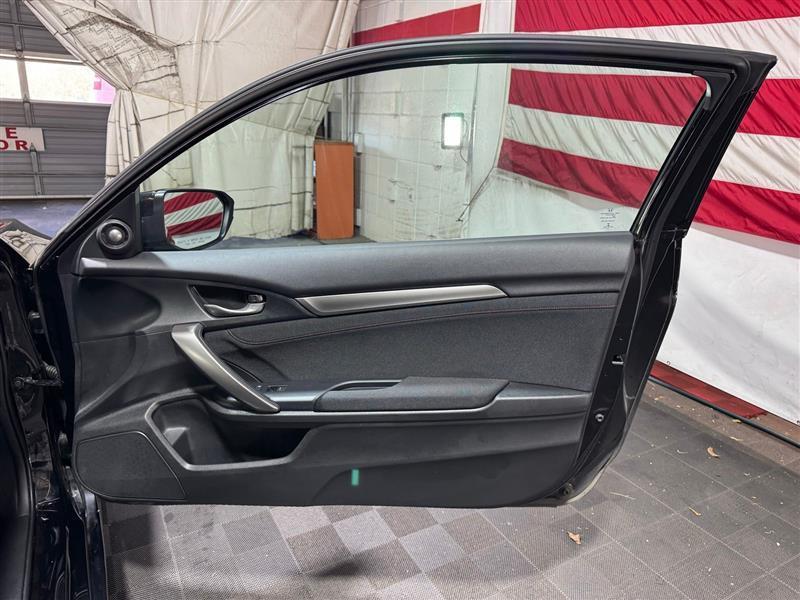 used 2020 Honda Civic Si car, priced at $25,995