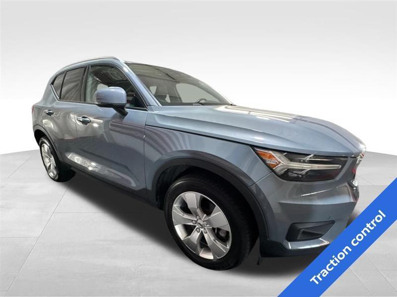 used 2022 Volvo XC40 car, priced at $22,577