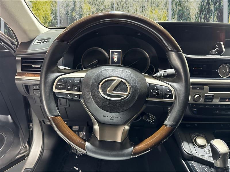 used 2016 Lexus ES 350 car, priced at $17,977