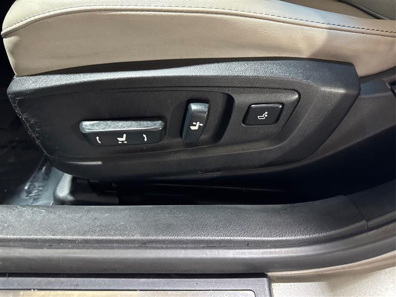 used 2016 Lexus ES 350 car, priced at $17,977