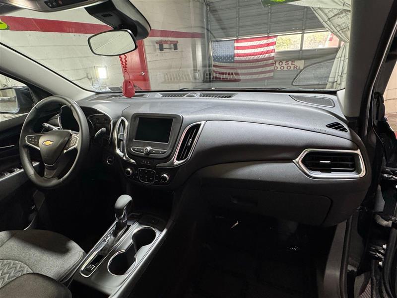 used 2024 Chevrolet Equinox car, priced at $21,977