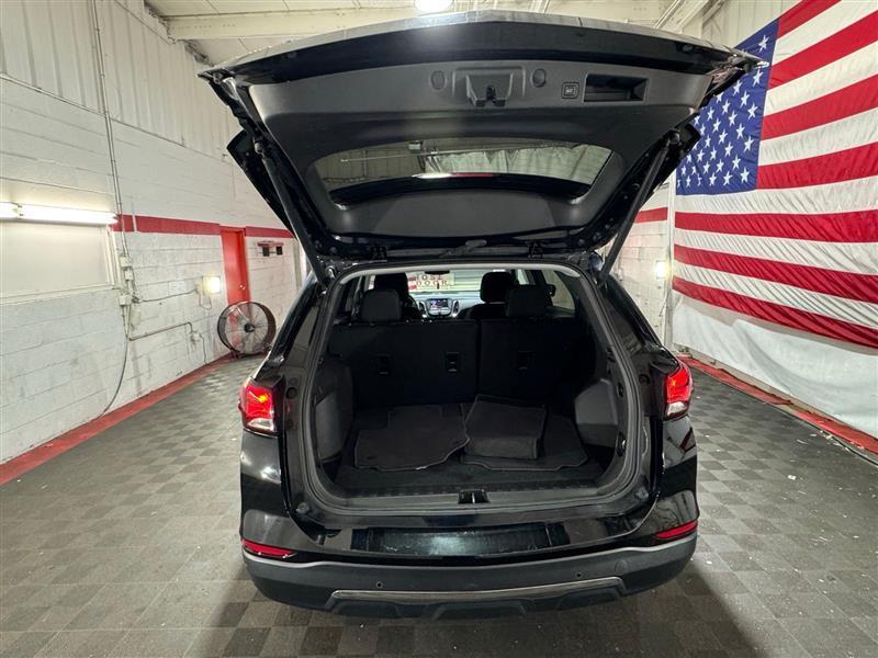 used 2024 Chevrolet Equinox car, priced at $21,977