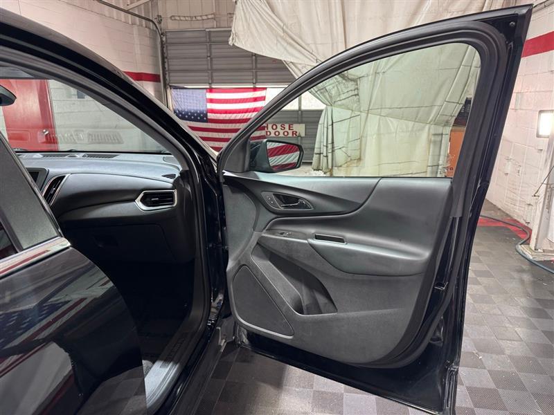 used 2024 Chevrolet Equinox car, priced at $21,977