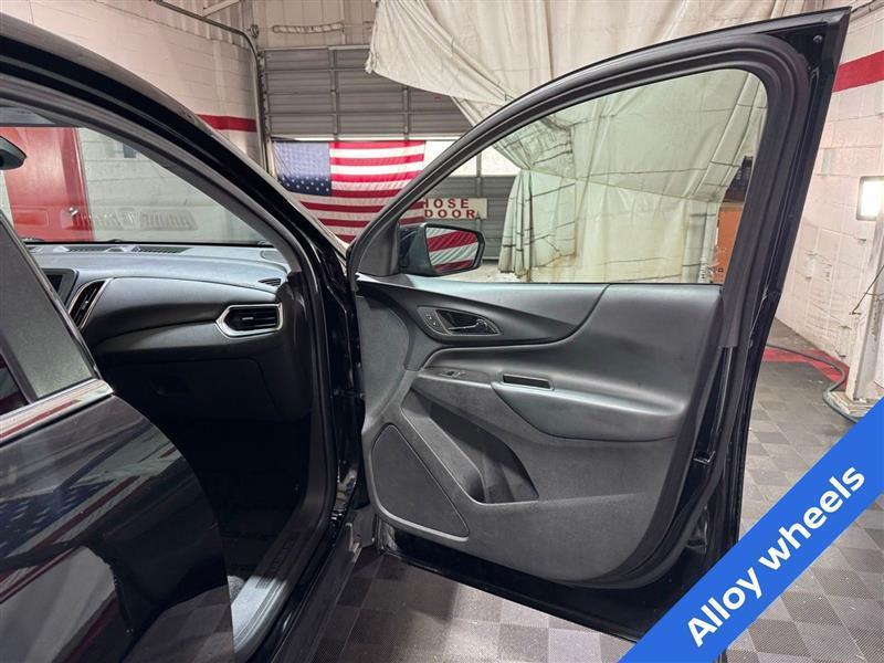 used 2024 Chevrolet Equinox car, priced at $21,856