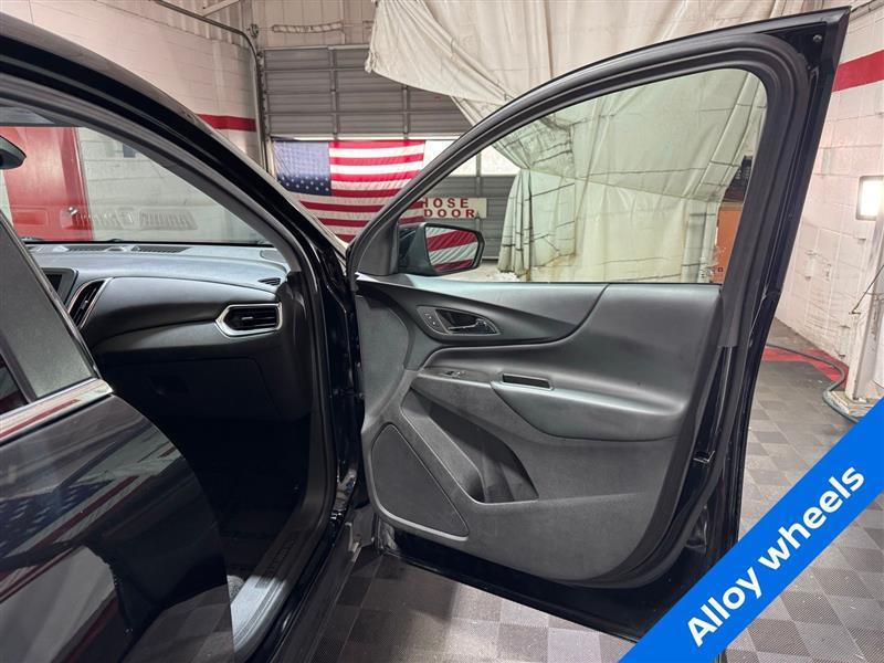 used 2024 Chevrolet Equinox car, priced at $21,777
