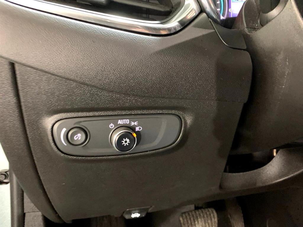 used 2022 Chevrolet Equinox car, priced at $19,955