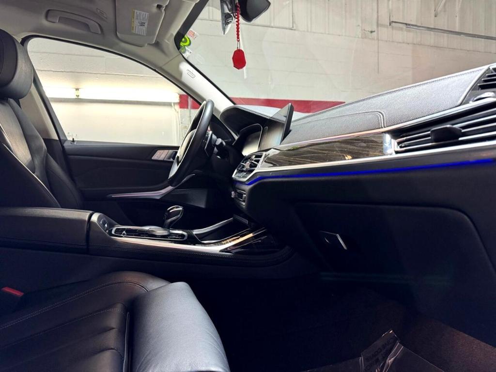 used 2020 BMW X7 car, priced at $38,977