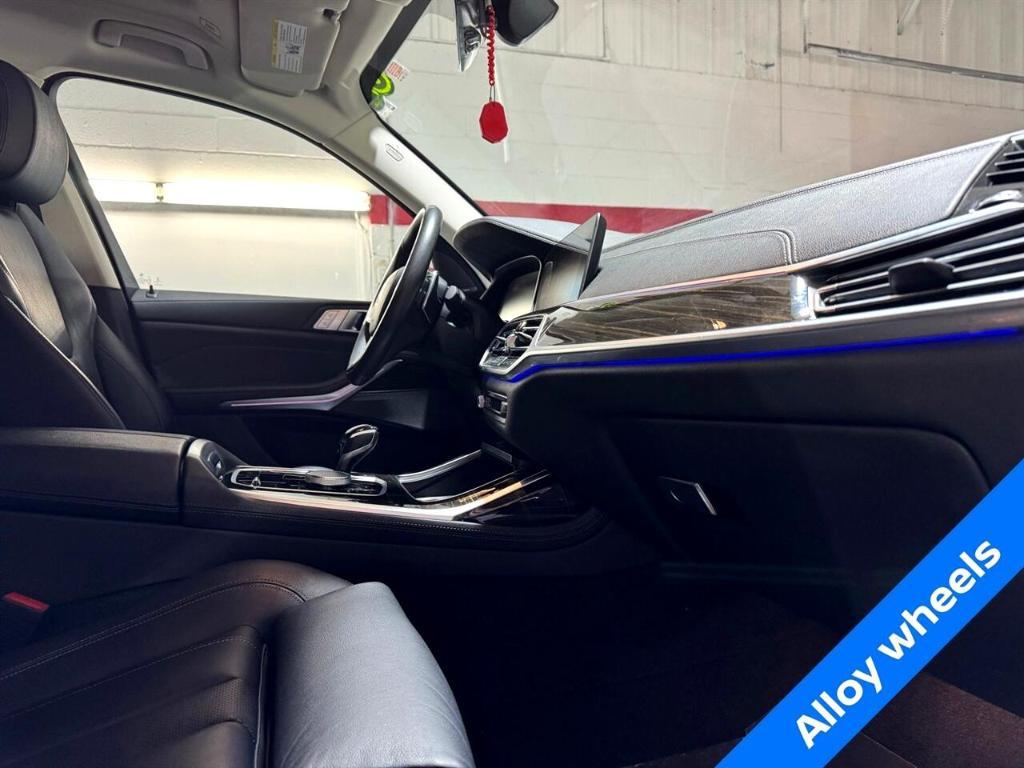used 2020 BMW X7 car, priced at $38,333