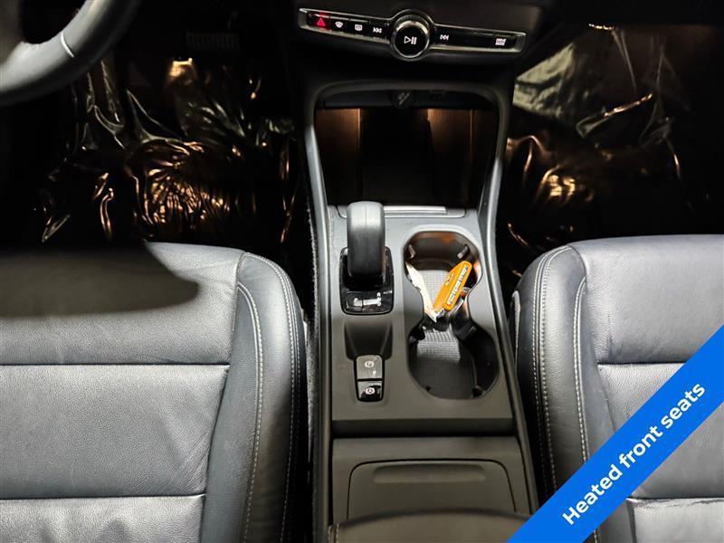used 2022 Volvo XC40 car, priced at $16,777