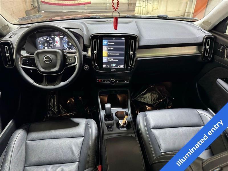 used 2022 Volvo XC40 car, priced at $18,477