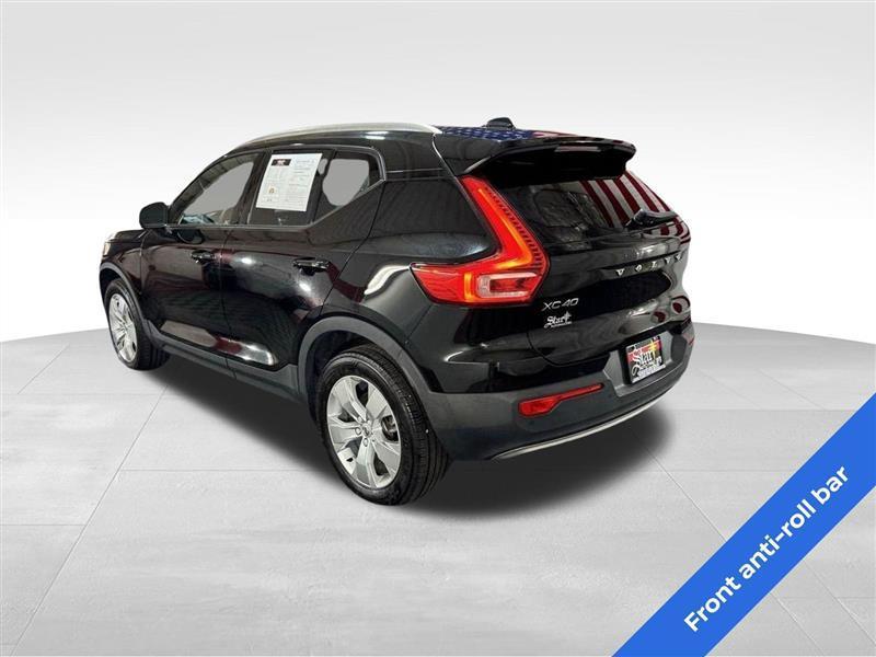 used 2022 Volvo XC40 car, priced at $18,477