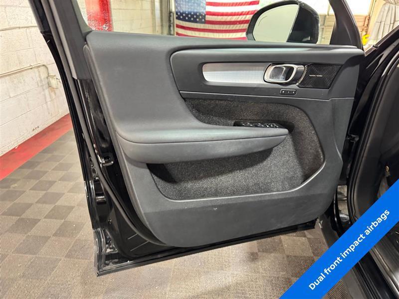 used 2022 Volvo XC40 car, priced at $16,777