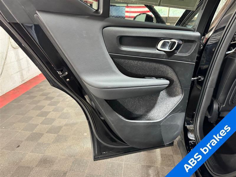 used 2022 Volvo XC40 car, priced at $16,777