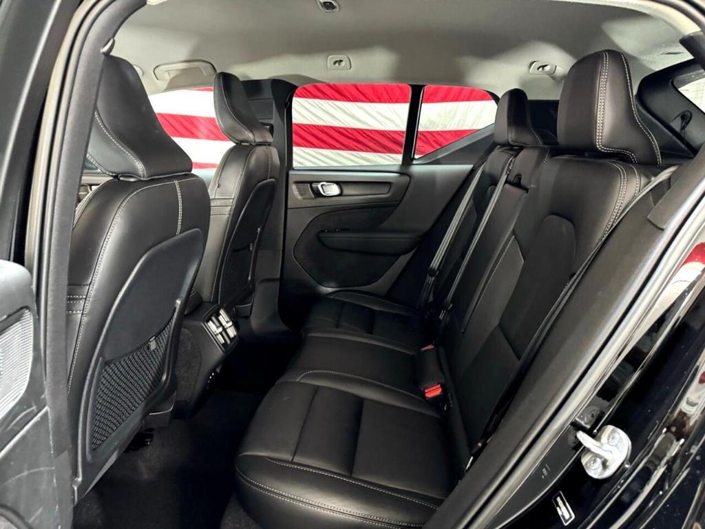 used 2022 Volvo XC40 car, priced at $19,555