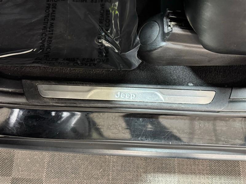 used 2019 Jeep Grand Cherokee car, priced at $19,955
