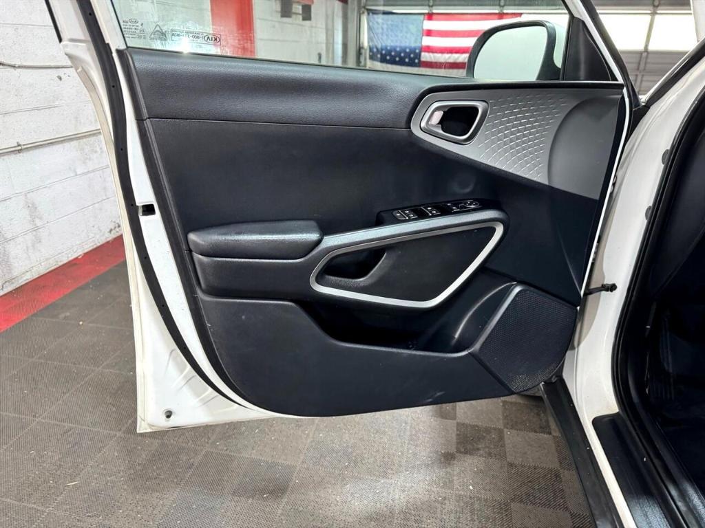 used 2021 Kia Soul car, priced at $13,777