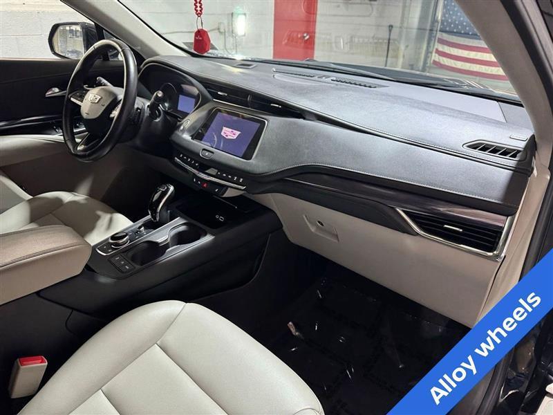 used 2023 Cadillac XT4 car, priced at $24,777