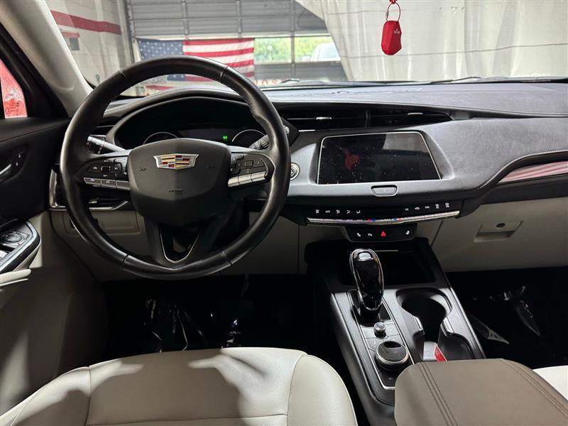 used 2023 Cadillac XT4 car, priced at $24,977