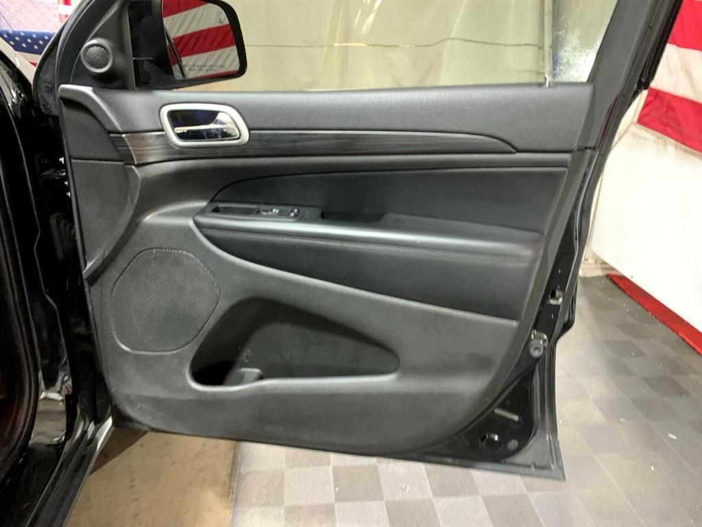 used 2019 Jeep Grand Cherokee car, priced at $18,955