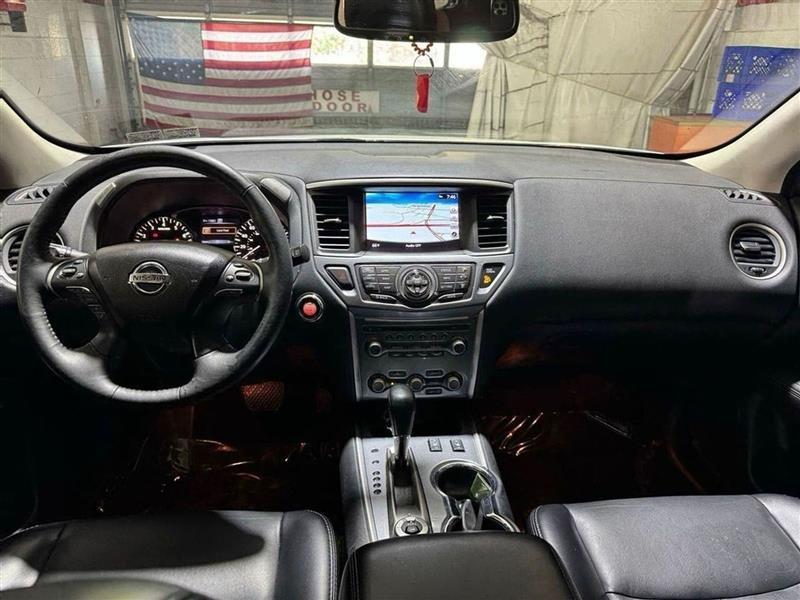 used 2018 Nissan Pathfinder car, priced at $16,333