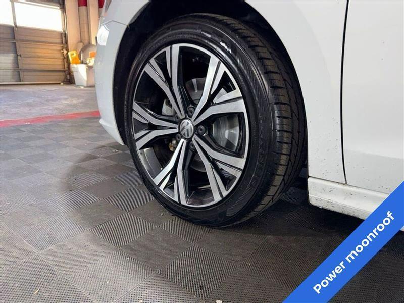 used 2021 Volkswagen Passat car, priced at $15,777