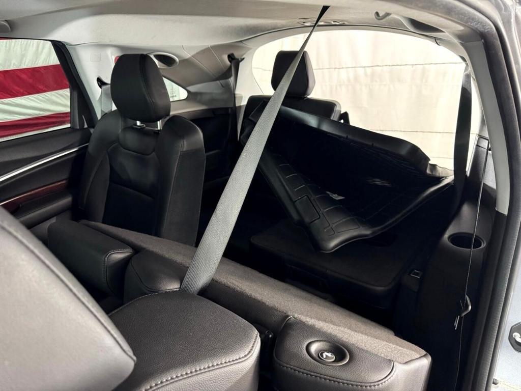 used 2016 Acura MDX car, priced at $17,777