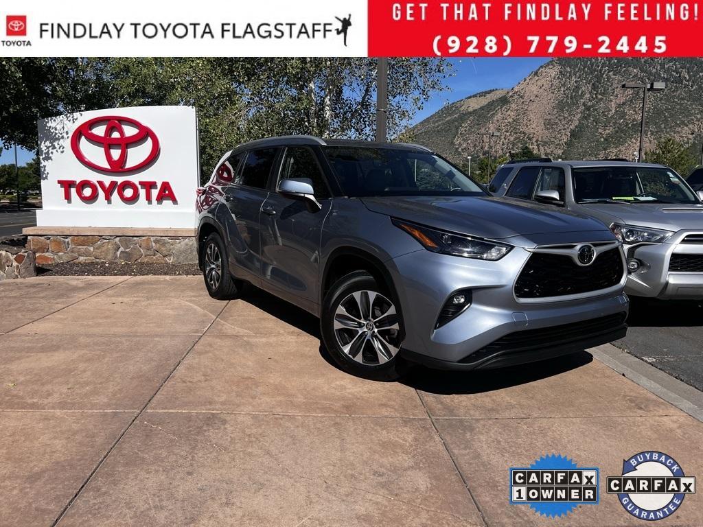 used 2023 Toyota Highlander car, priced at $33,489
