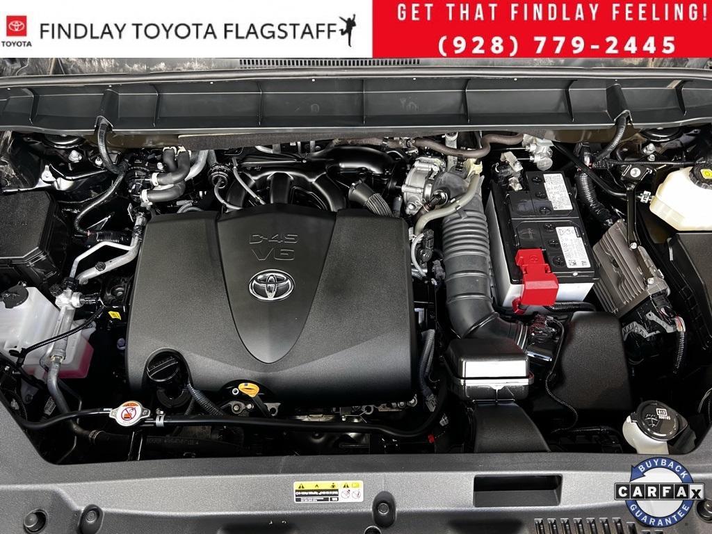 used 2021 Toyota Highlander car, priced at $32,289