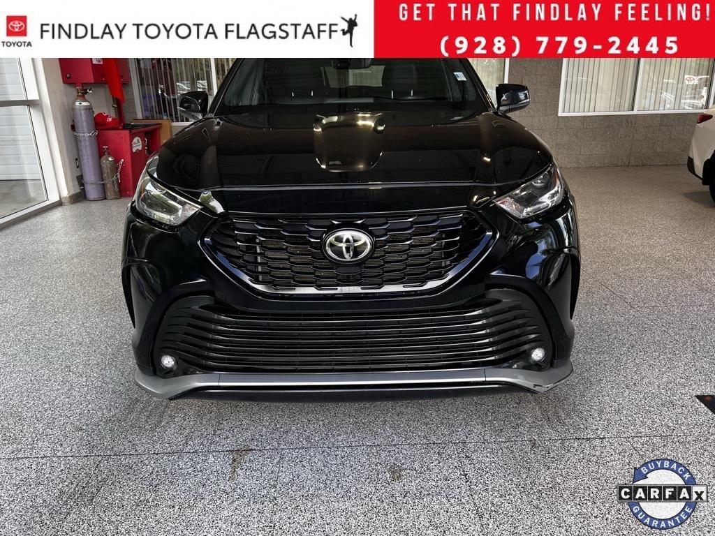 used 2021 Toyota Highlander car, priced at $32,289