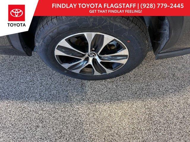 used 2022 Toyota Highlander car, priced at $29,848