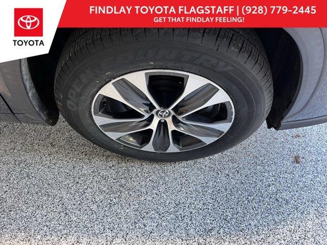 used 2022 Toyota Highlander car, priced at $29,848