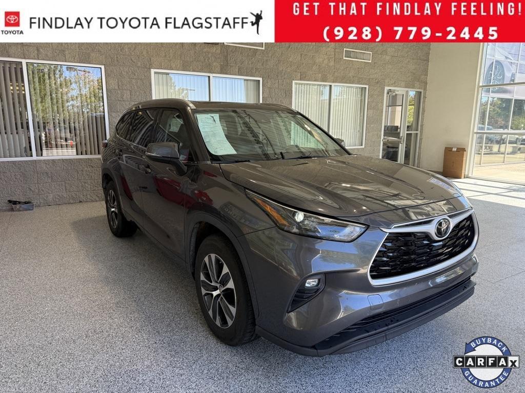 used 2022 Toyota Highlander car, priced at $30,648