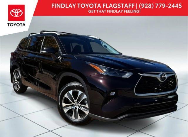 used 2022 Toyota Highlander car, priced at $36,689