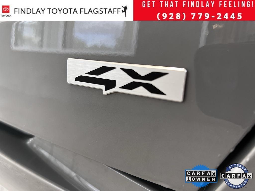 used 2023 Kia Sorento car, priced at $32,989