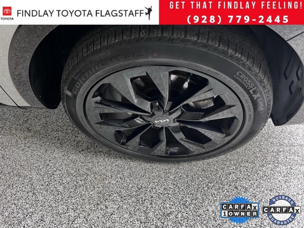used 2023 Kia Sorento car, priced at $32,989