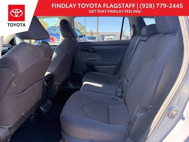 used 2022 Toyota Highlander car, priced at $27,089
