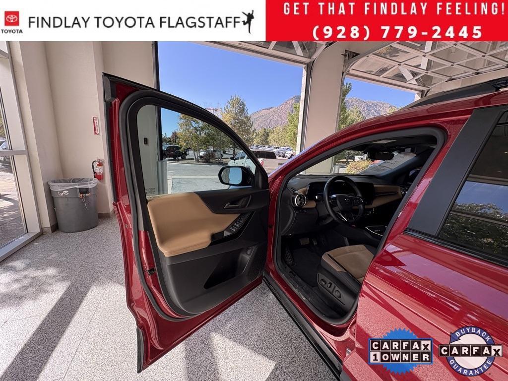 used 2025 Chevrolet Equinox car, priced at $31,089