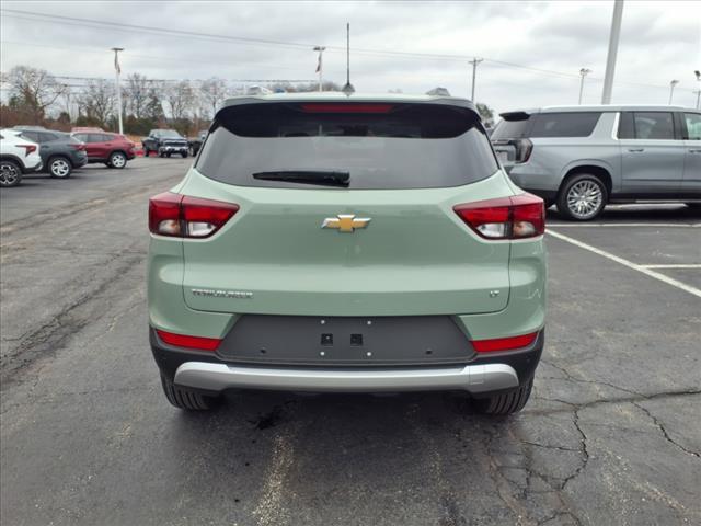 new 2025 Chevrolet TrailBlazer car, priced at $25,875