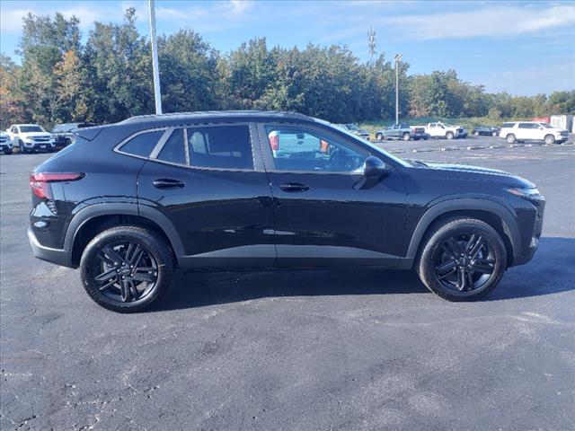 new 2025 Chevrolet Trax car, priced at $26,385