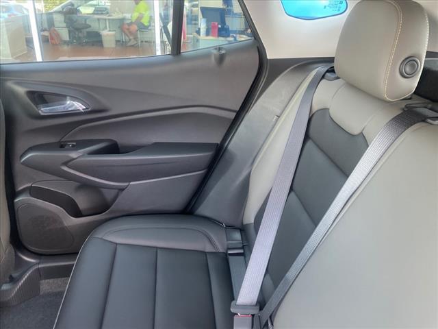new 2025 Chevrolet Trax car, priced at $26,850