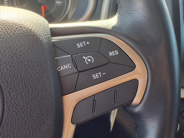 used 2016 Jeep Cherokee car, priced at $10,495