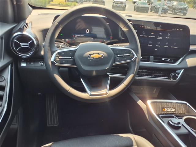 new 2026 Chevrolet Equinox car, priced at $32,785