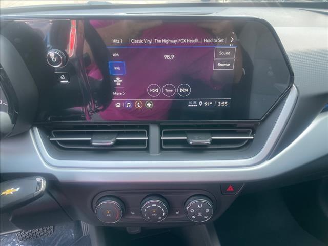 new 2025 Chevrolet Trax car, priced at $22,485