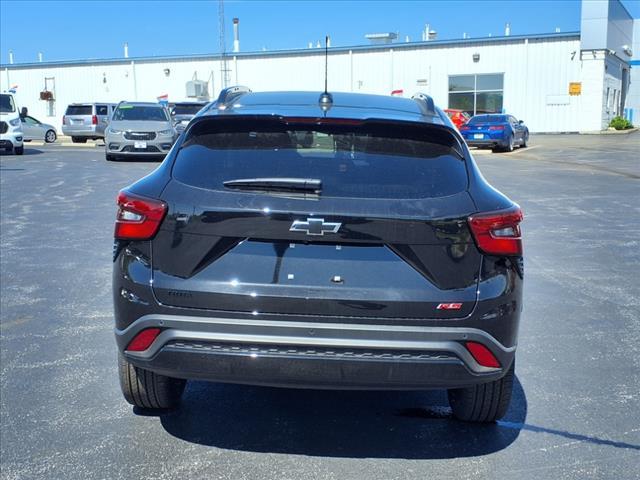new 2025 Chevrolet Trax car, priced at $26,085