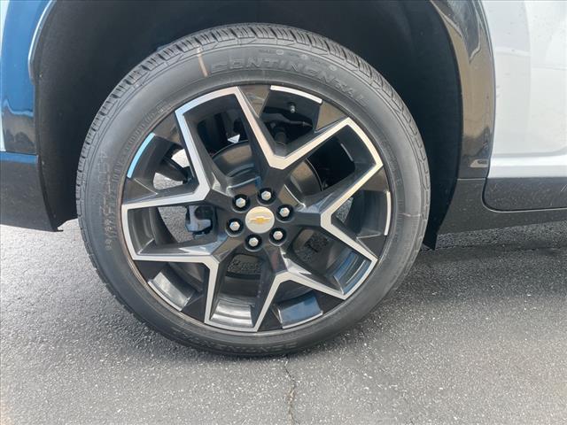 new 2026 Chevrolet Traverse car, priced at $55,990