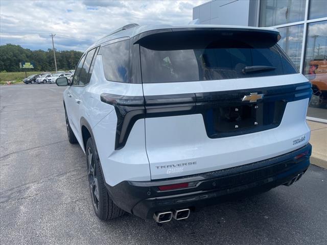 new 2026 Chevrolet Traverse car, priced at $55,990