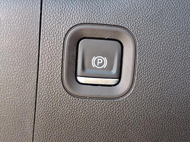 used 2024 Chevrolet Silverado 1500 car, priced at $29,900