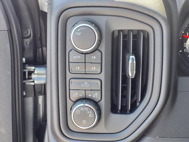 new 2025 Chevrolet Silverado 1500 car, priced at $46,470